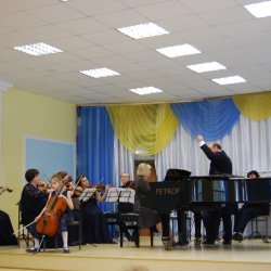 Концерт солистов и творческих коллективов школы с камерным оркестром "Орфей" - 14 мая 2019 года. 